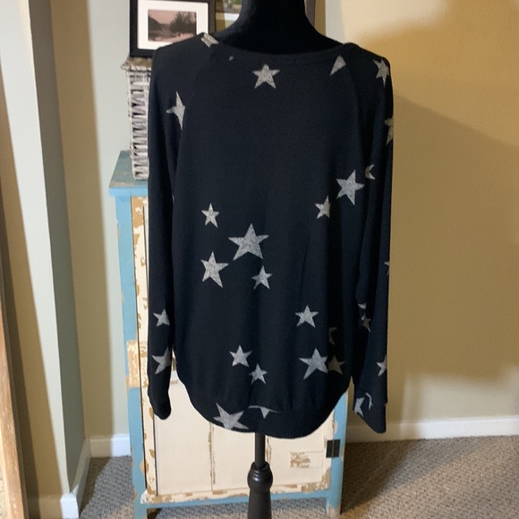 Buffalo by David Bitton Black Sweater with Stars. - Picture 4 of 6